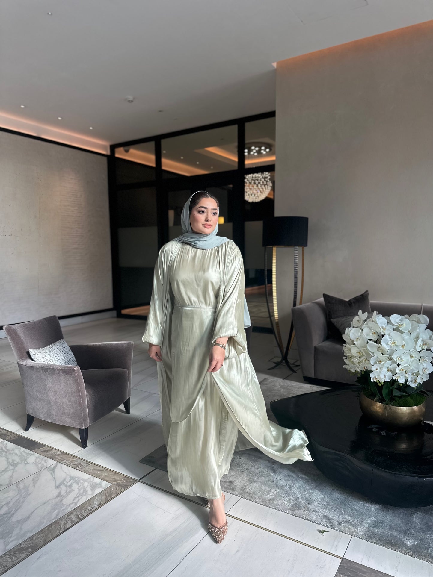 Inaarah Sage Abaya